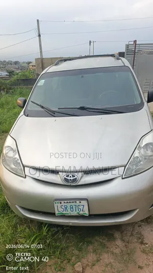 2009 Toyota Sienna