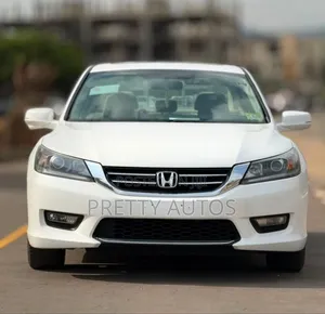 2015 Honda Cr V - Image 1
