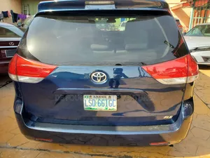 2011 Toyota Sienna XLE - Image 1