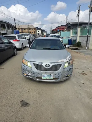 2009 Toyota Camry LE - Image 1