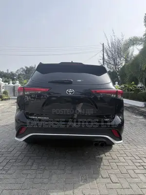2020 Toyota Highlander PLATINUM