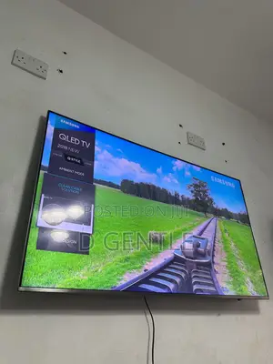 55" Samsung Qled Smart Tv