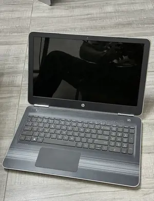 Laptop HP Pavilion 15 8GB Nvidia SSD 256GB